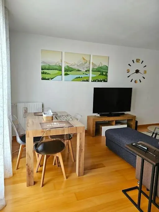 Renewed Spacious 35M2 Studio In Париж Апартаменты