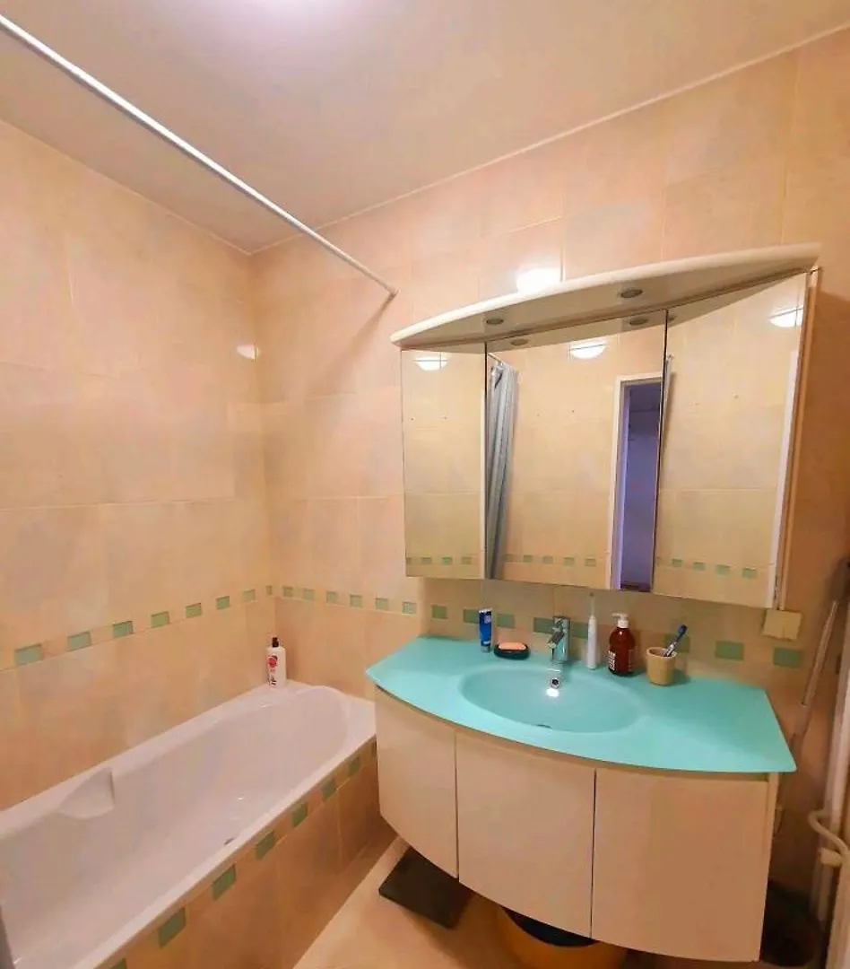 Renewed Spacious 35M2 Studio In Париж Апартаменты